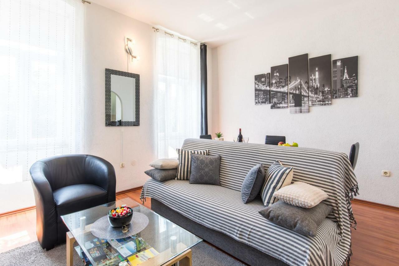 Apartment Tessa Rijeka Luaran gambar